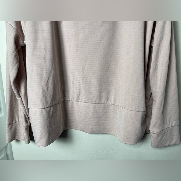 Blush Pink Mondetta Performance + Luxury Long Sleeve Hooded Shirt - Picture 3 of 6